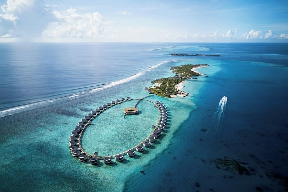 The Ritz-Carlton Maldives, Fari Islands 5 estrelas em Atol Norte de Malé