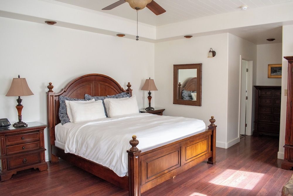 Banning House Lodge 2