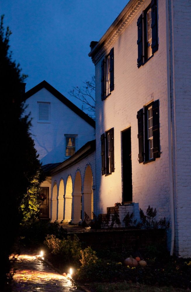 The Estate at Meander 3