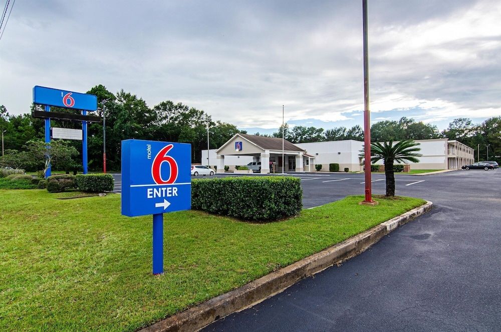 Motel 6 Bay Minette, AL 2 estrelas em Bay Minette