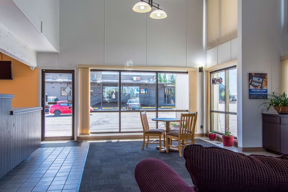 Motel 6 Madras, OR 2