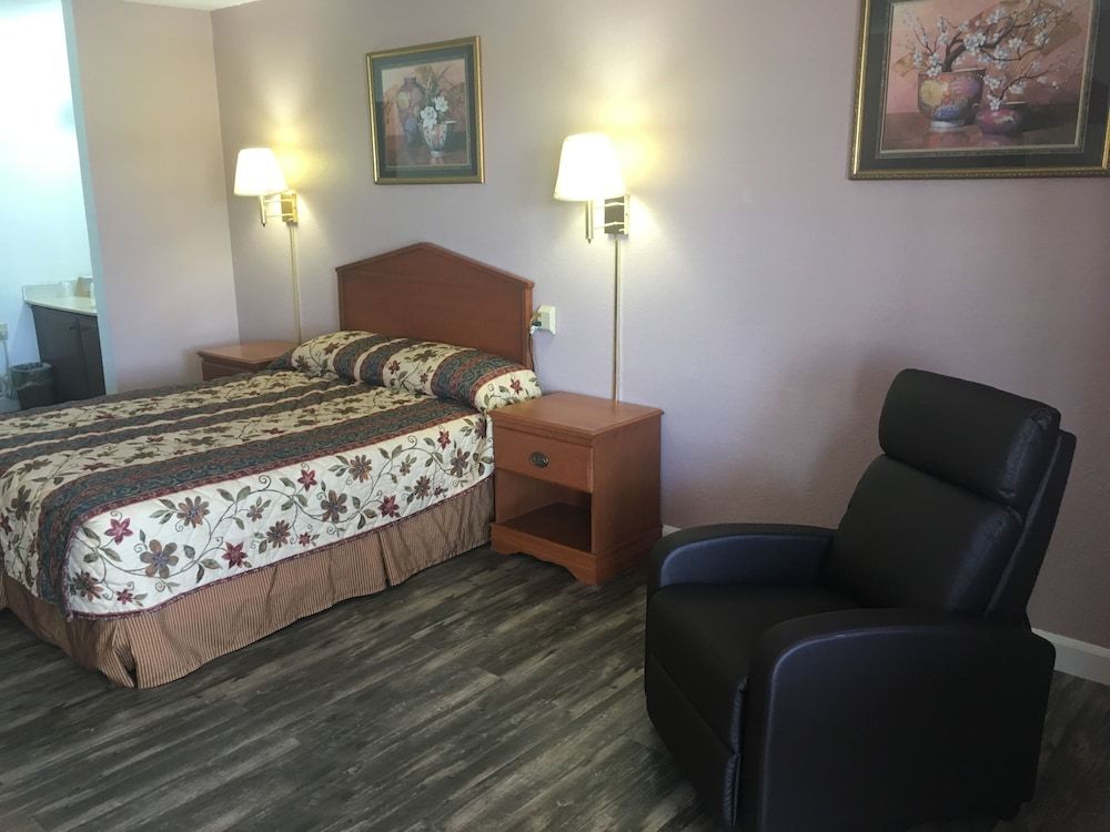 Finns Motel -1 estrelas em Saint James