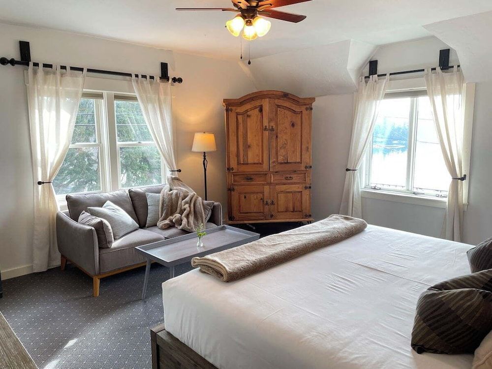 Kingfish at West Sound 3