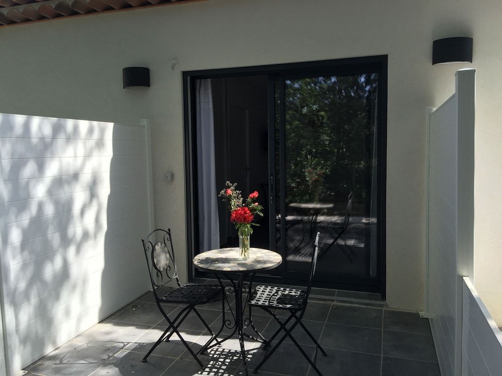 Le Mas Du Bijou Bleu 3