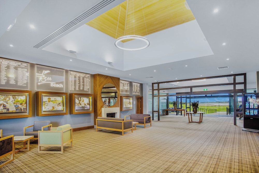 13Th Beach Golf Lodges 2