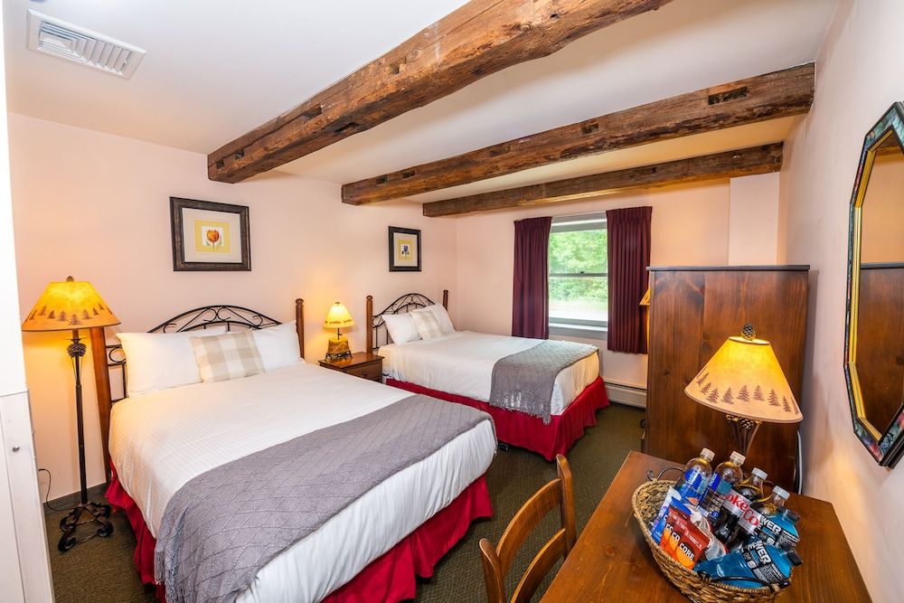 The Lodge at Lincoln Peak 3