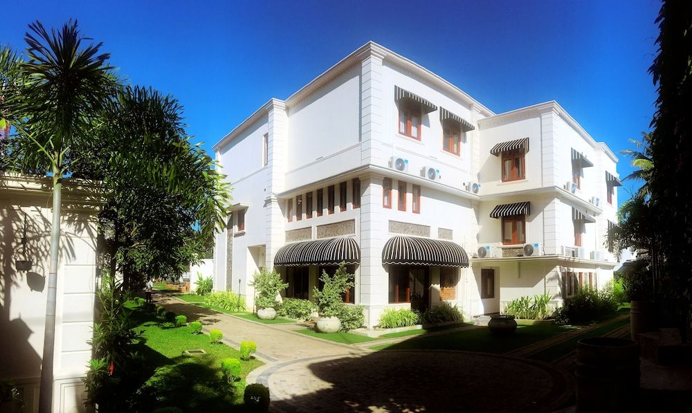 Forever City Hotel -1 estrellas en Kiribathgoda