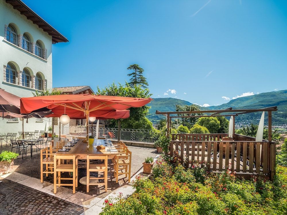 Casa del Vino della Vallagarina -1 estrelas em Isera