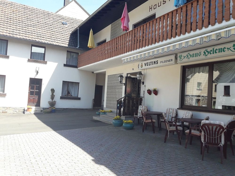 Pension Haus Helene -1 estrelas em Einruhr