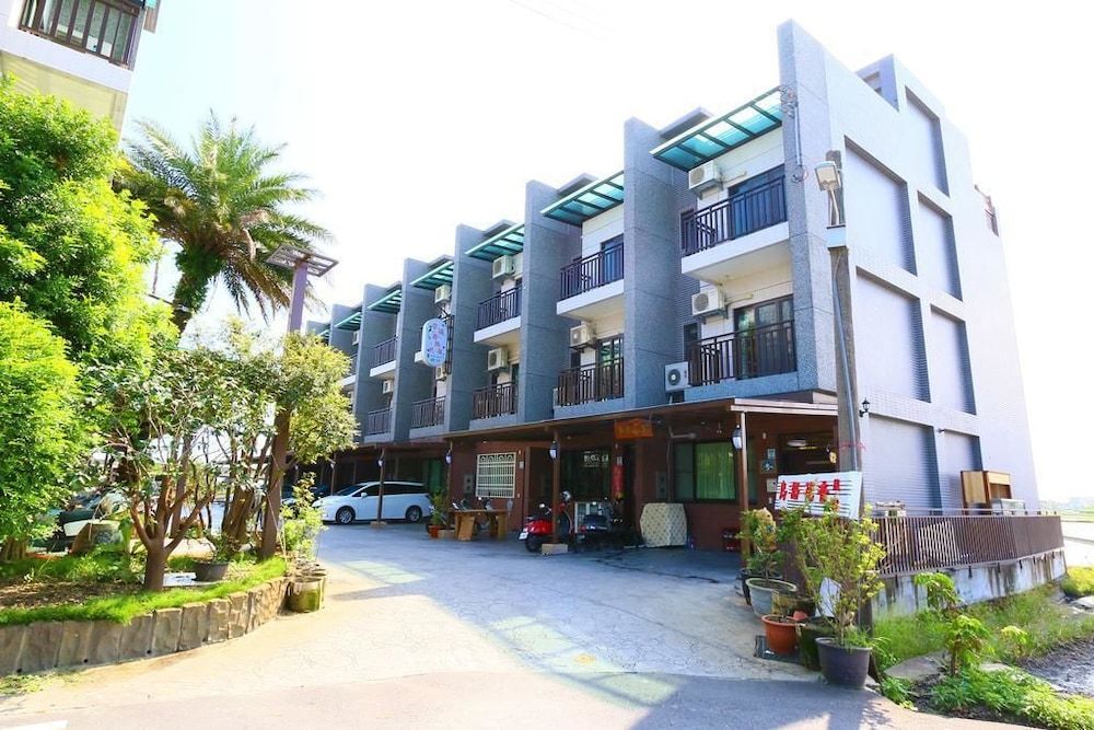 Birds Flower B&B -1 estrellas en Wujie