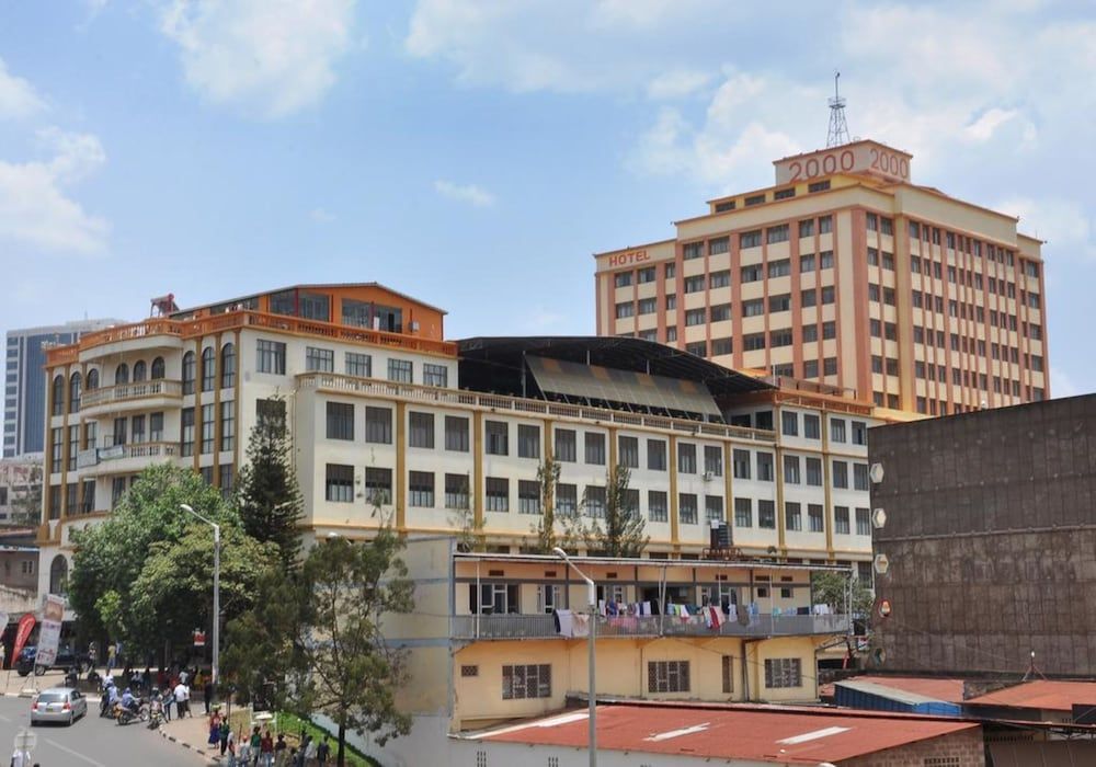 2000 HOTEL Downtown Kigali 4 estrellas en Kigali