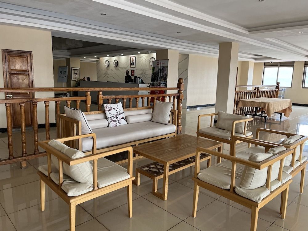 2000 HOTEL Downtown Kigali 3