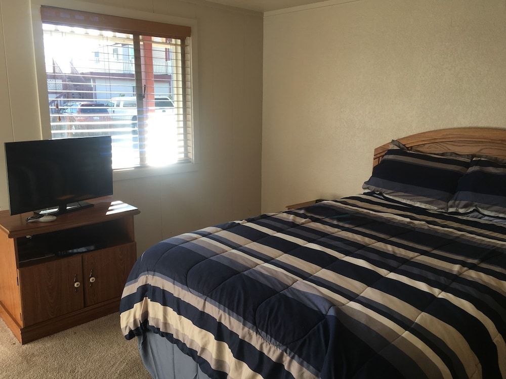 Tyee Restaurant And Hotel 2