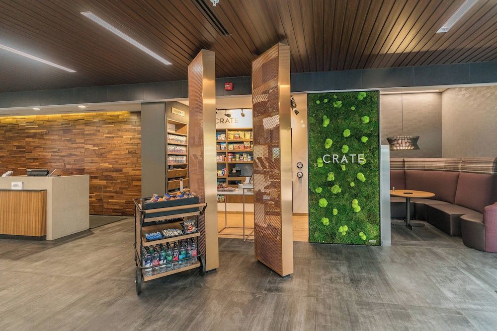 Courtyard by Marriott West Springfield 3