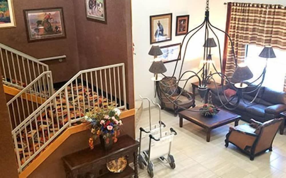 Ruidoso Mountain Inn 2