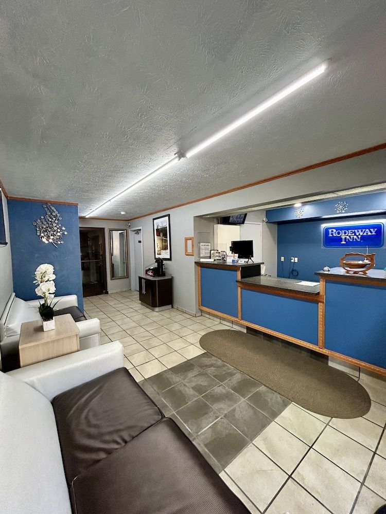 Rodeway Inn Emporia 3