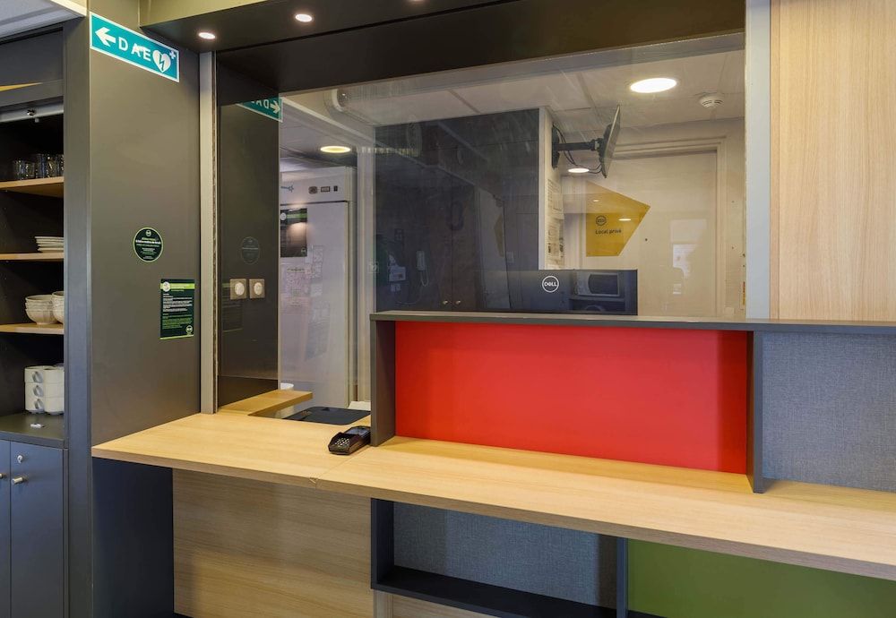 B&B HOTEL Moulins Toulon‑sur‑Allier 2