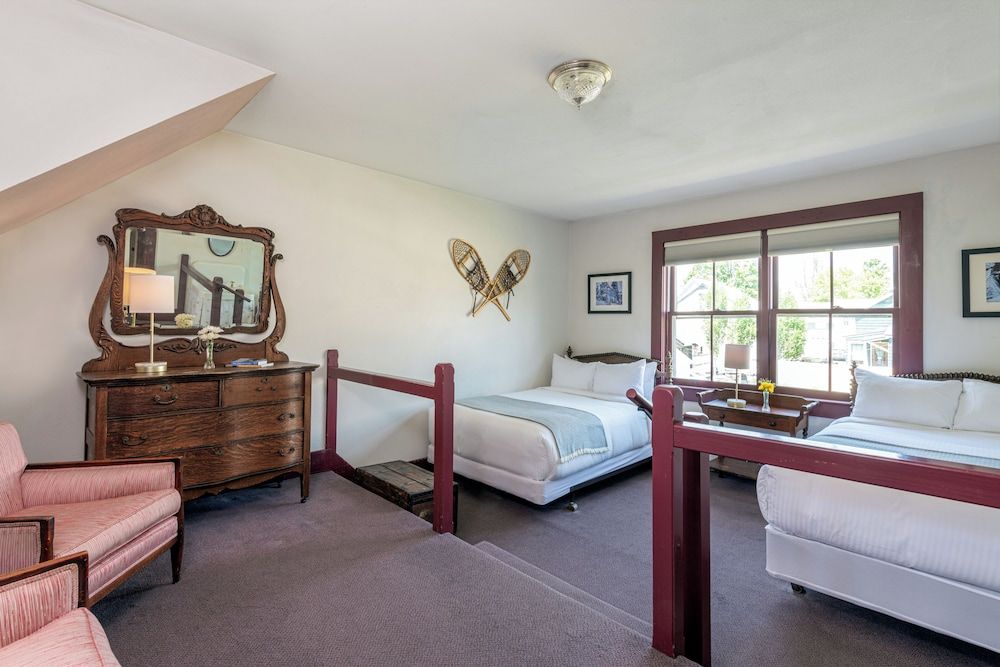 Old Stagecoach Inn 3