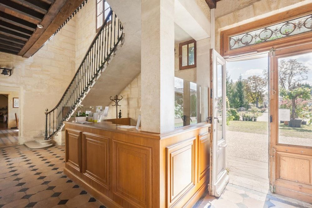 Château Fleur de Roques 2