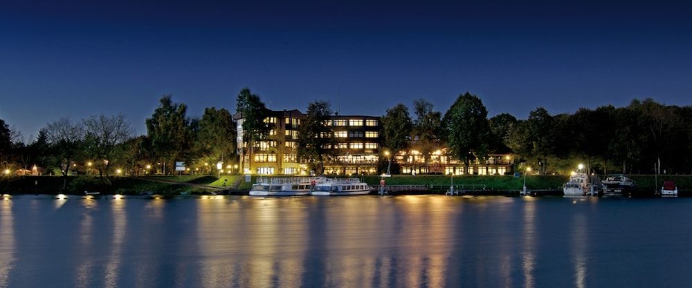 Hotel Am Wasserfall 4 estrelas em Lingen