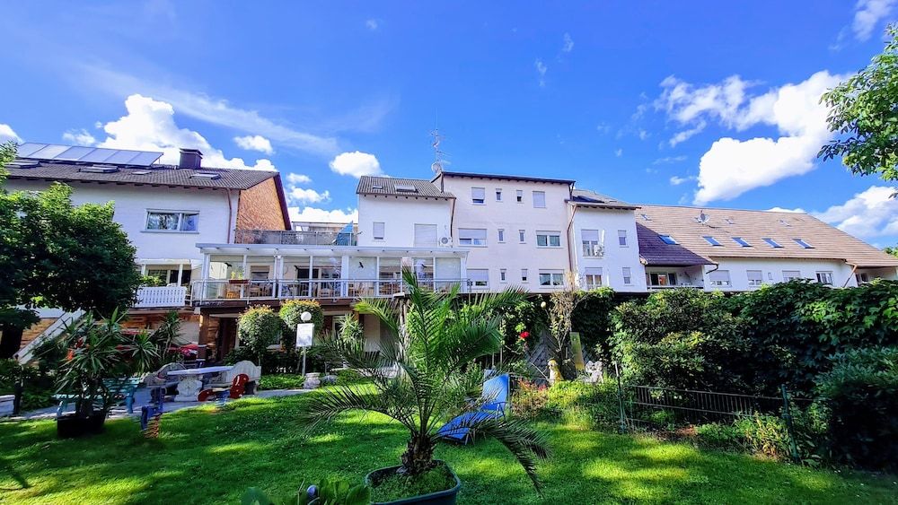 Hotel Garni 4U -1 estrelas em Rodenbach