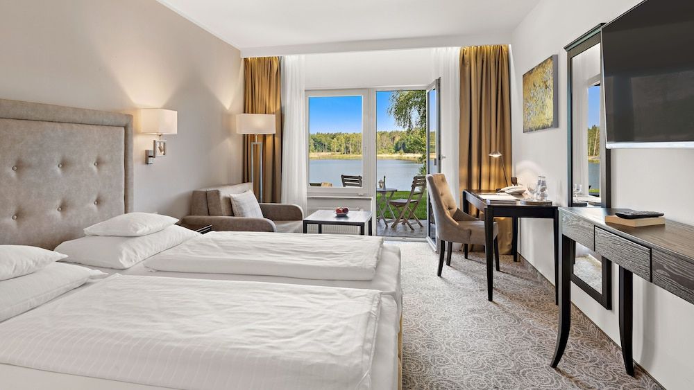 Seehotel Mühlenhaus 2