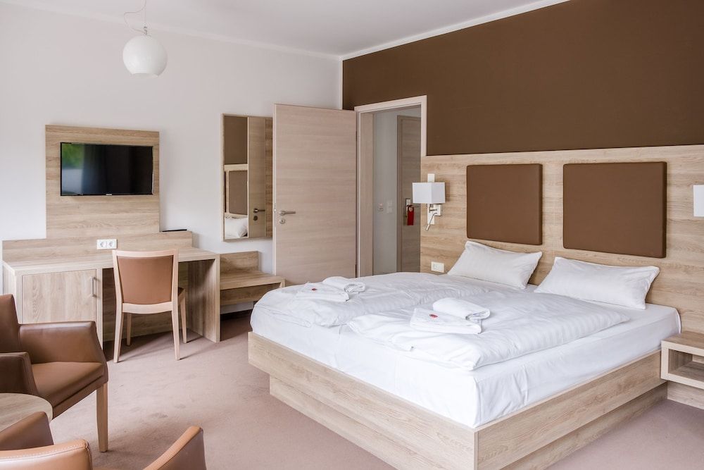 Hotel zur Ostsee -1 estrelas em Graal-Müritz