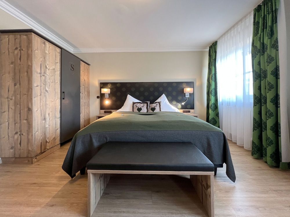 Hotel Schlossblick Chiemsee 2