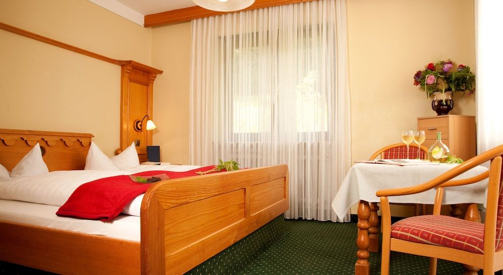 Landhotel Bayerwald 3