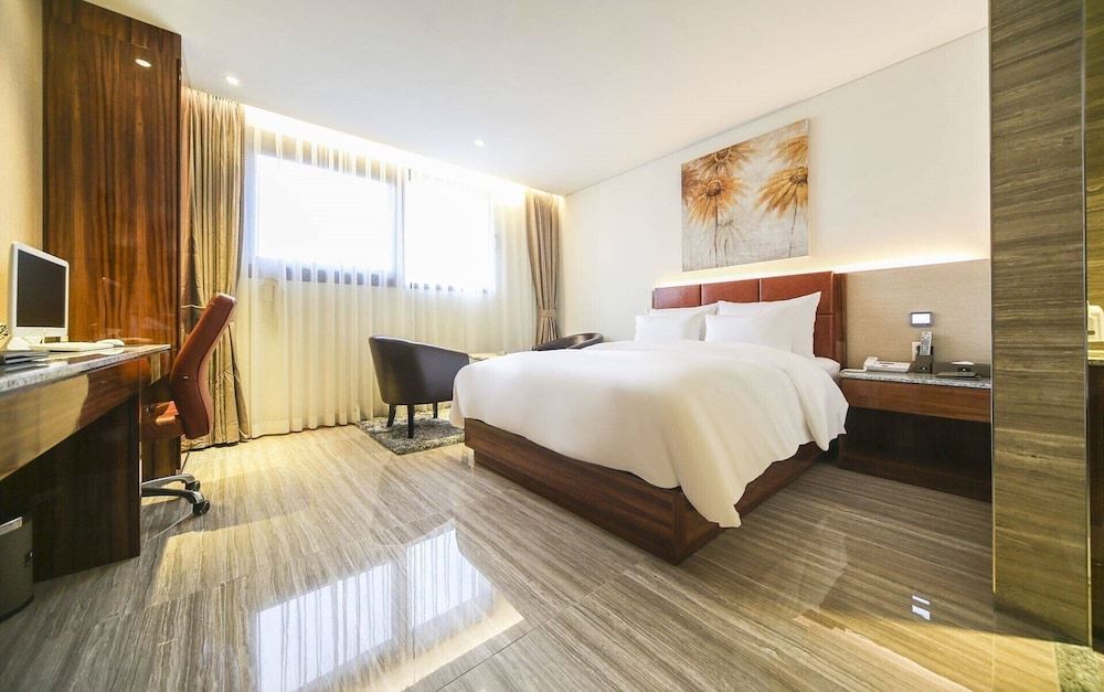 Galmea First Hotel 3 estrellas en Guri