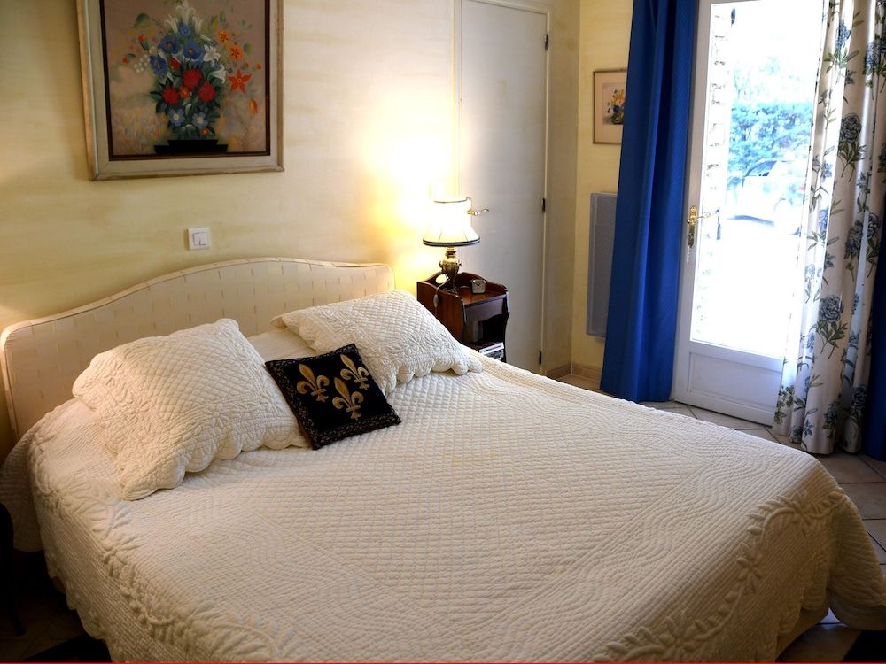 Les Chambres d'Adeline B&B 2
