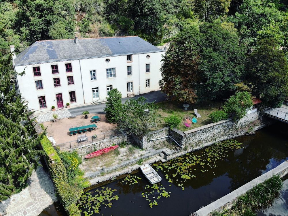 Moulin Pont Vieux - Chambres d'Hôtes -1 estrelas em Mortagne-sur-Sèvre