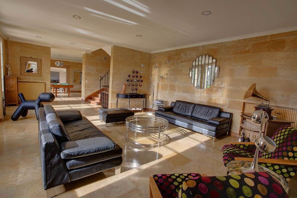 Chateau du Palanquey & SPA 2