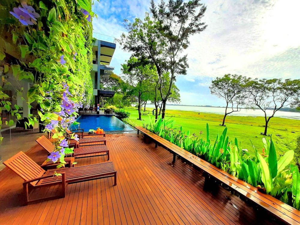 The Lake Forest Hotel -1 estrellas en Anuradhapura