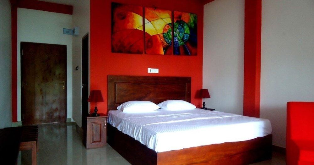 Bridge Hotel Negombo 2