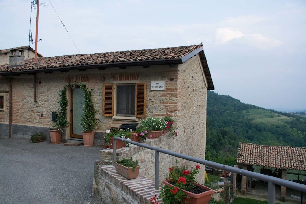 B&B Monferrato La Casa Sui Tetti -1 estrelas em Murisengo