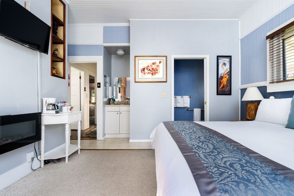 Aloha Junction Bed and Breakfast 3