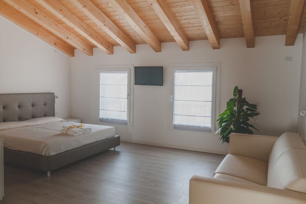 Terra Ferma Rooms & More -1 estrelas em Salzano