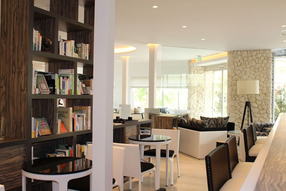 Koyaru-no-sato Doggys Island 3