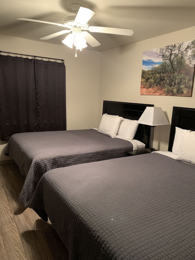 Eagles Den Suites Andrews a Travelodge by Wyndham 3