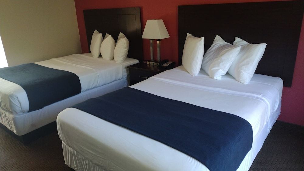 The Lodge at Chalk Hill 3