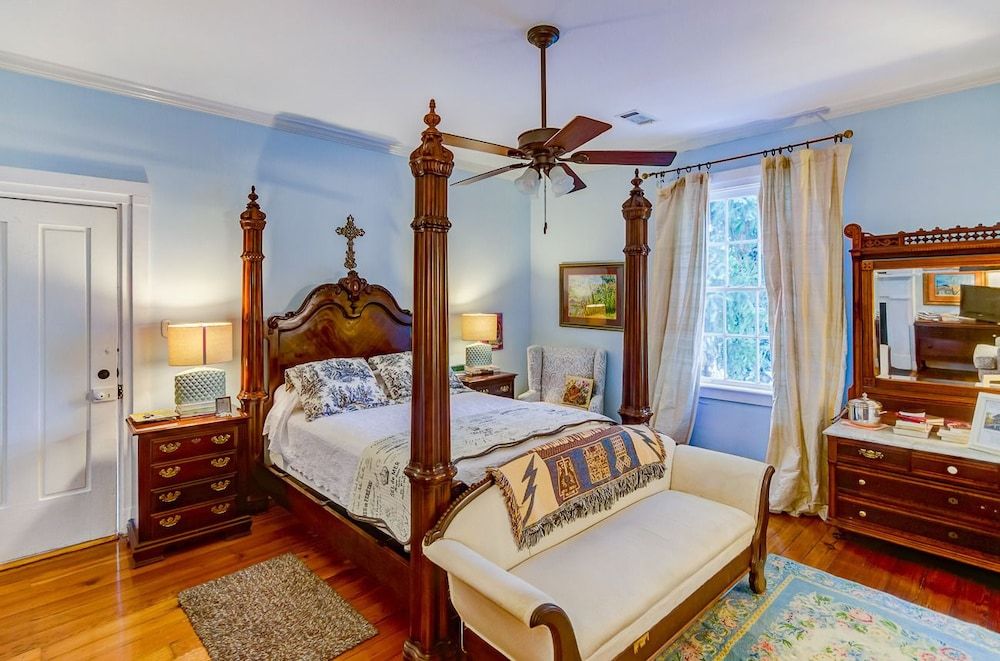 Steele Cottage 2