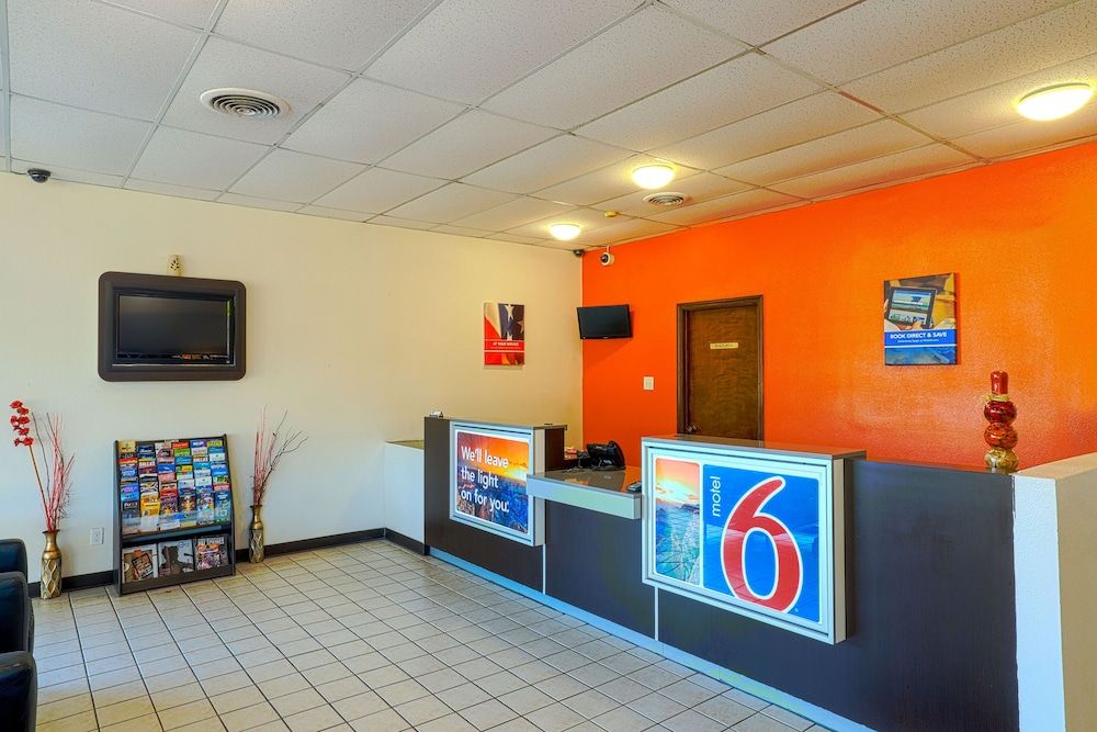 Motel 6 Longview, TX - North 3