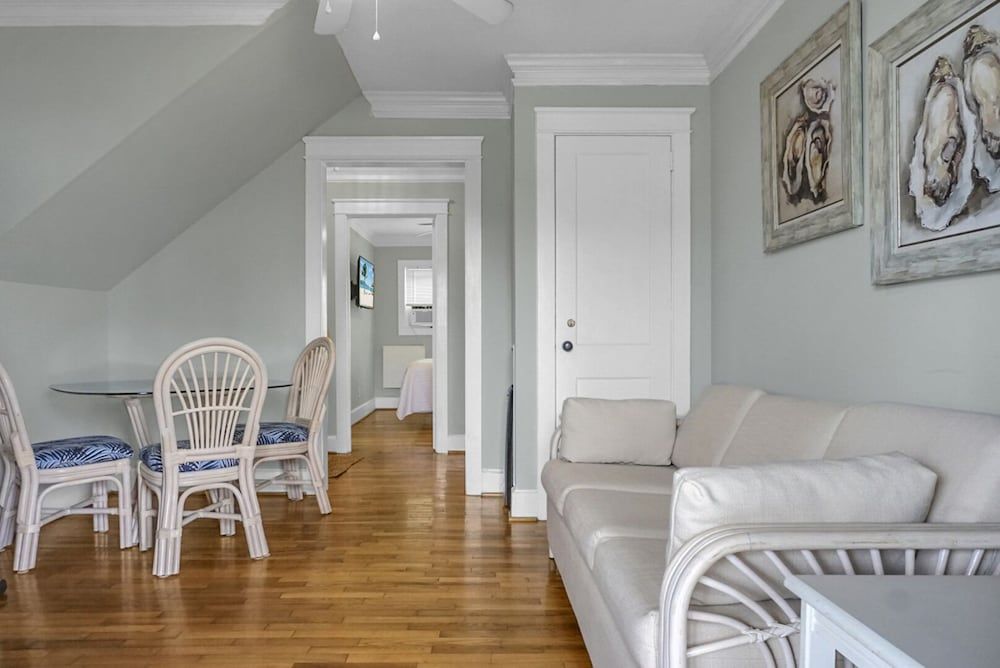 Carolina Beach Inn 3