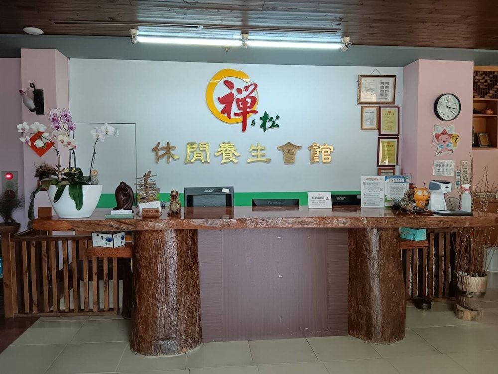 Zen and Pine Resort 3