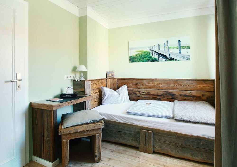 ARRIVEL Pension Haus am Bach 2