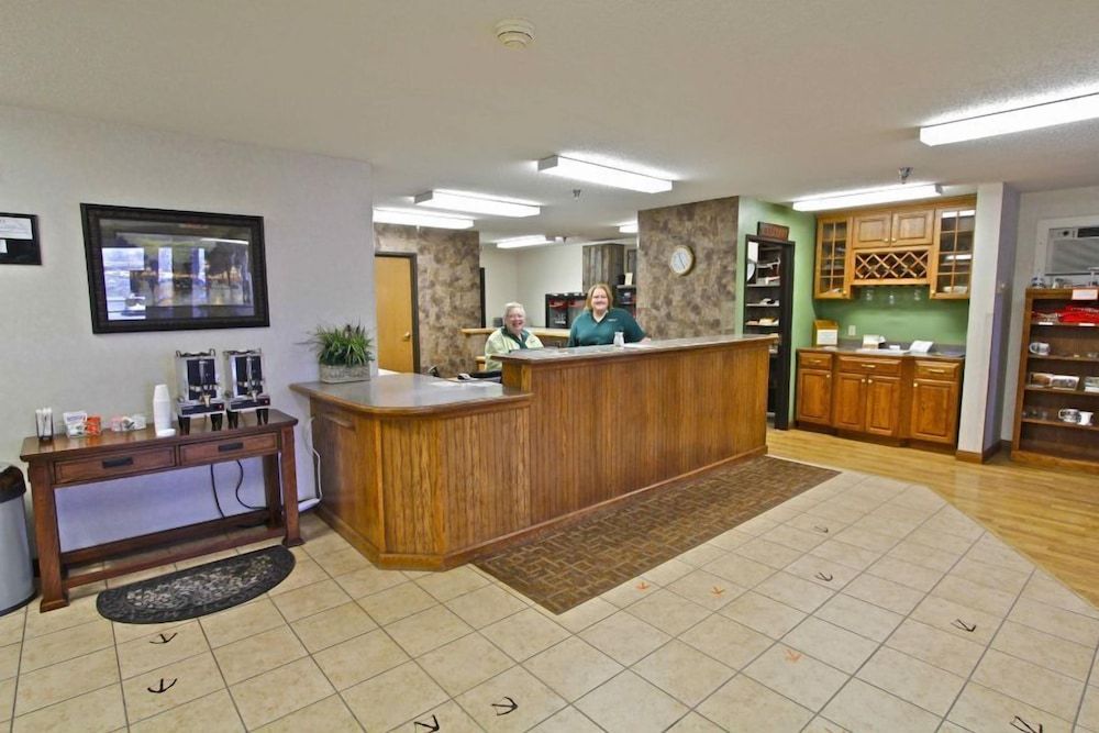 Governor's Inn a Travelodge by Wyndham 3