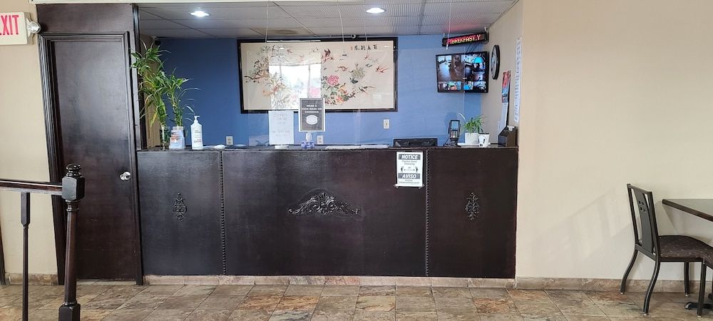 Fairview Inn & Suites 3