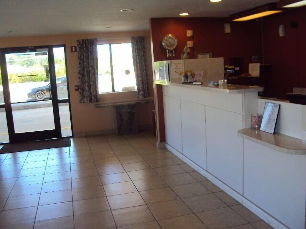 Texas Inn & Suites 2