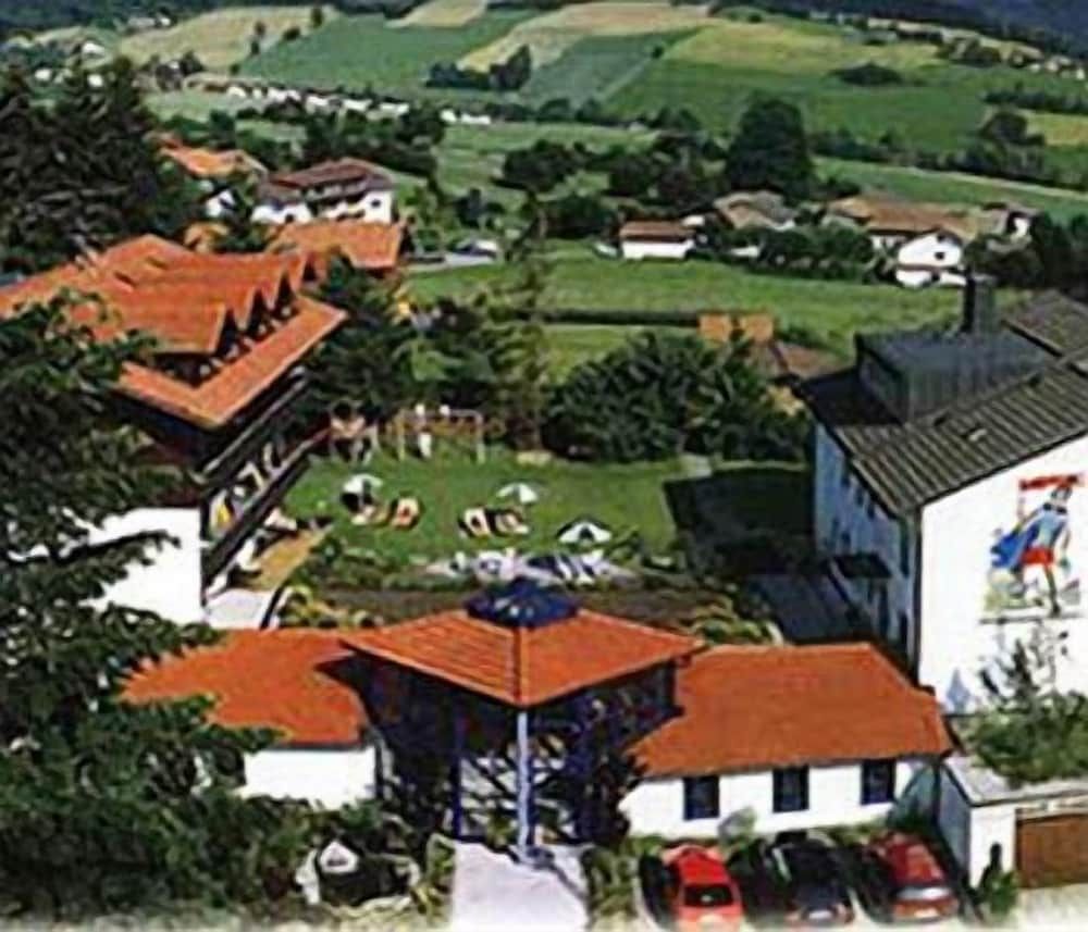 Haus Florian -1 estrelas em Lam